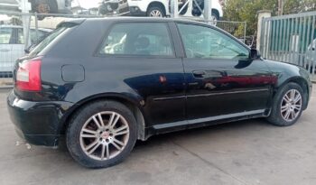 AUDI S3 8L pieno